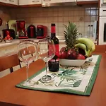 Sea And Sun Apartment