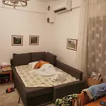 Entire Bedroom Apartment With Big Balcony Perfect For Families Mishev