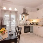 Ven Luxury Apartment