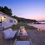 Messonghi Luxury Villas, Corfu