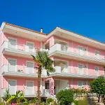 Dionysos Studios Apartments Nidri Lefkas