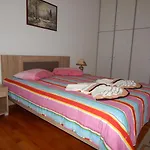 Cozy Apartment For 2-5 People-Center Tripoli 1