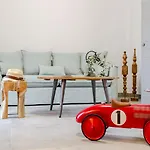 Topos Villas