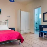 Maria\'S Garden Apartments