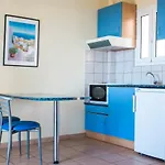 Maria\'S Garden Apartments