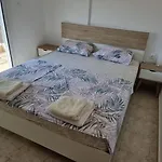 Lucas2 Lux Flogita Apartment