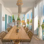 Anemos Beach House, By Zantewize