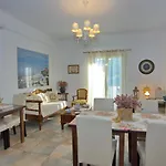 Aspous Studios And Rooms