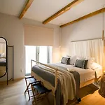 Elies Residences Luxury Apartments
