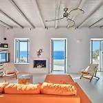 Luxury Villa Seafront
