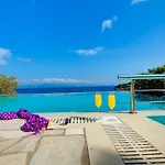 Villa Terra Del Nonno With Sea Views & Pool