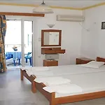 Rea Sun Hotel Studios Apartments