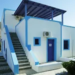 Studios Apartments Kapetanios