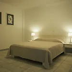 Kosmitis Suites