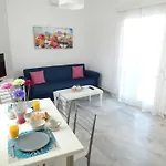 Kosmitis Suites
