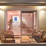 Ethos Luxury Home - Seaview Villa With Hot-Tub!