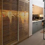 Soho #1 Luxurious Apartment In Saint Nicolas