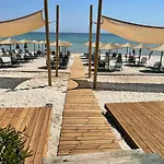 Green Sea Apartments