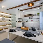 Casa Di Grimpili