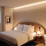 Xenodocheio Milos