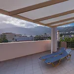 Niki\'S Apartment