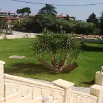 Paradisos Apartments