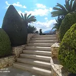 Villa Alkmini Near The Airport