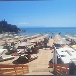 Villa Nickolas