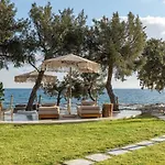 Villa Kivotos