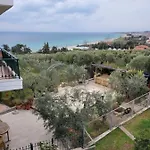 Cozy Apartment Fantastic View