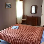 Masouri Square Apartment