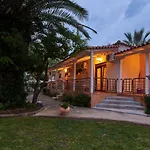 Tsitsirikos Studios