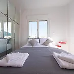 Lux Sea Studio - Porto Rafti