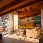 Elen\'S House