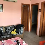 Вила Маламос