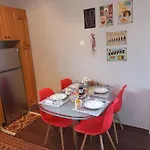 Mainalo View House