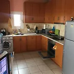 Вила Маламос