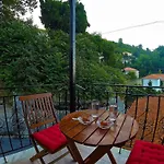 Stavroula Rooms