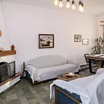 Margaret\'S Beach House Tinos
