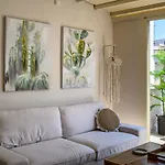 Fiorela\'S Casa- A Stylish Loft Apartment In The Heart Of Preveza