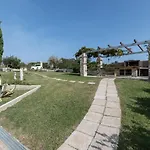 Villa Botzi-The House On The Hill