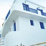 Beautiful Apartment In Panormos With Kitchen