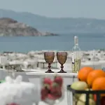 Golden Rose Elegant Vacation Home