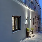 Syrose Suites