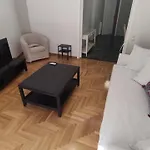 Sandy\'S Apartment II