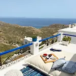 Serifos White