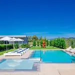 Anchor Villas