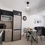 Mpm Apartment Perigiali