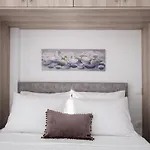 Mpm Apartment Perigiali