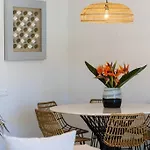 Villa Daphne-Naiades/ 2 Bedrooms,Luxury,Beachfront